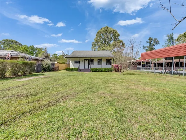 $199,999 | 215 Sparkling Water Drive, Huffman, TX 77336