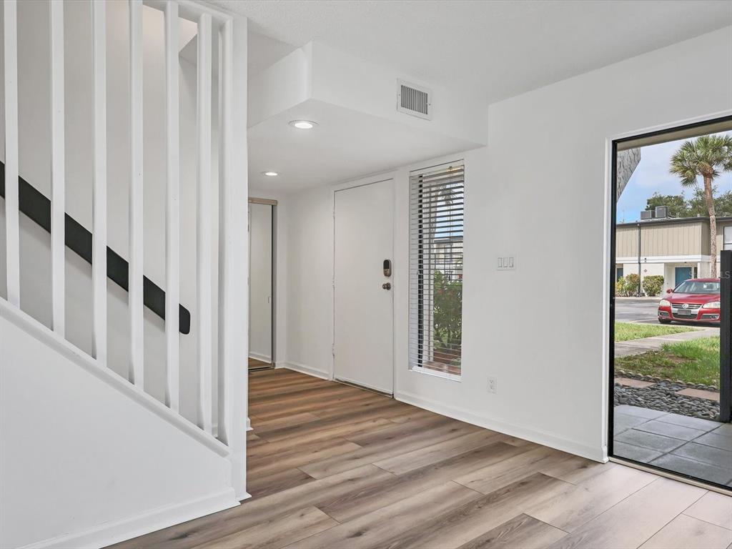 4001 South Beneva Road, Unit 401 Sarasota, FL 34233 - Photo 3 of 33