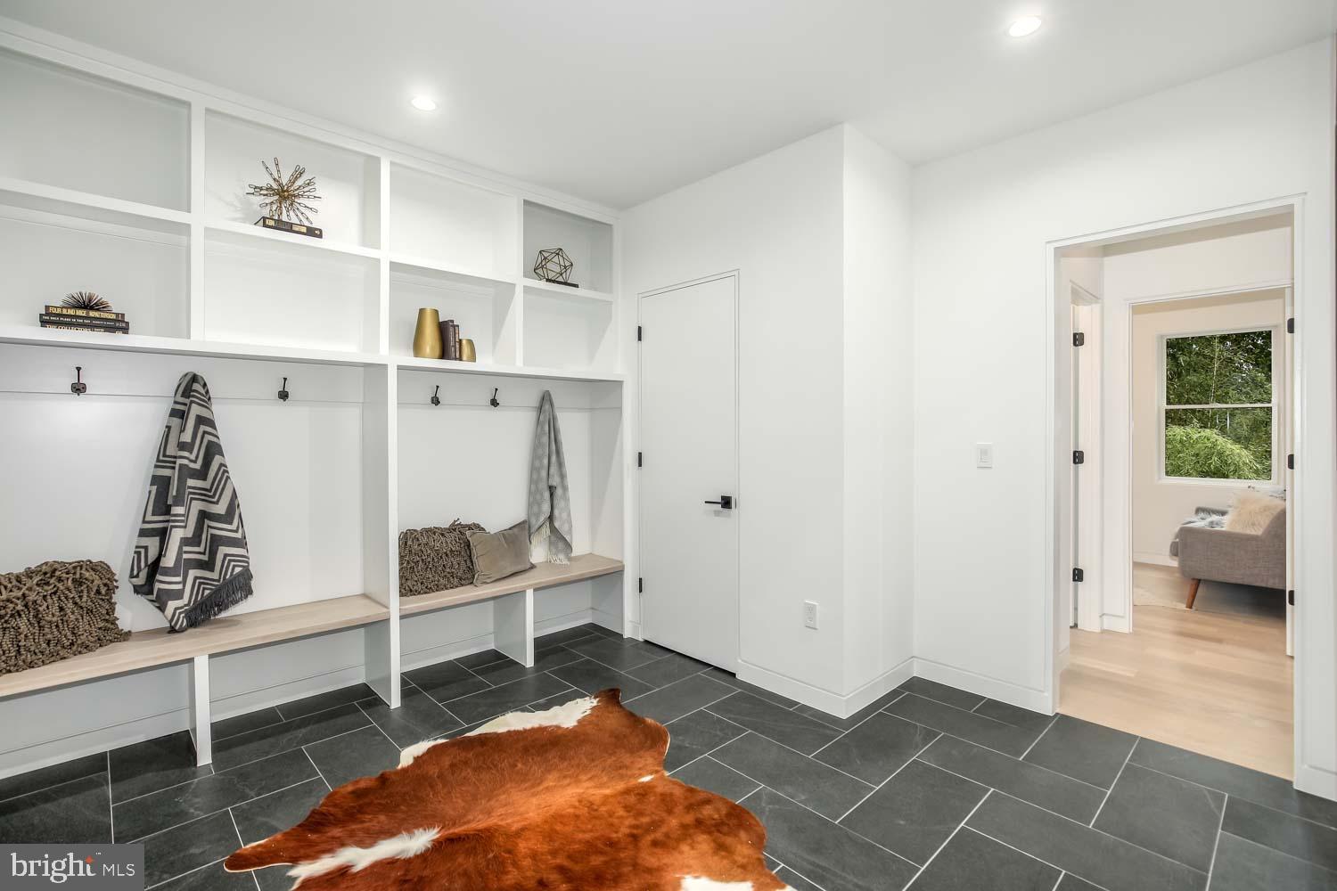 5205 Sangamore Road Bethesda, MD 20816 - Photo 18 of 72