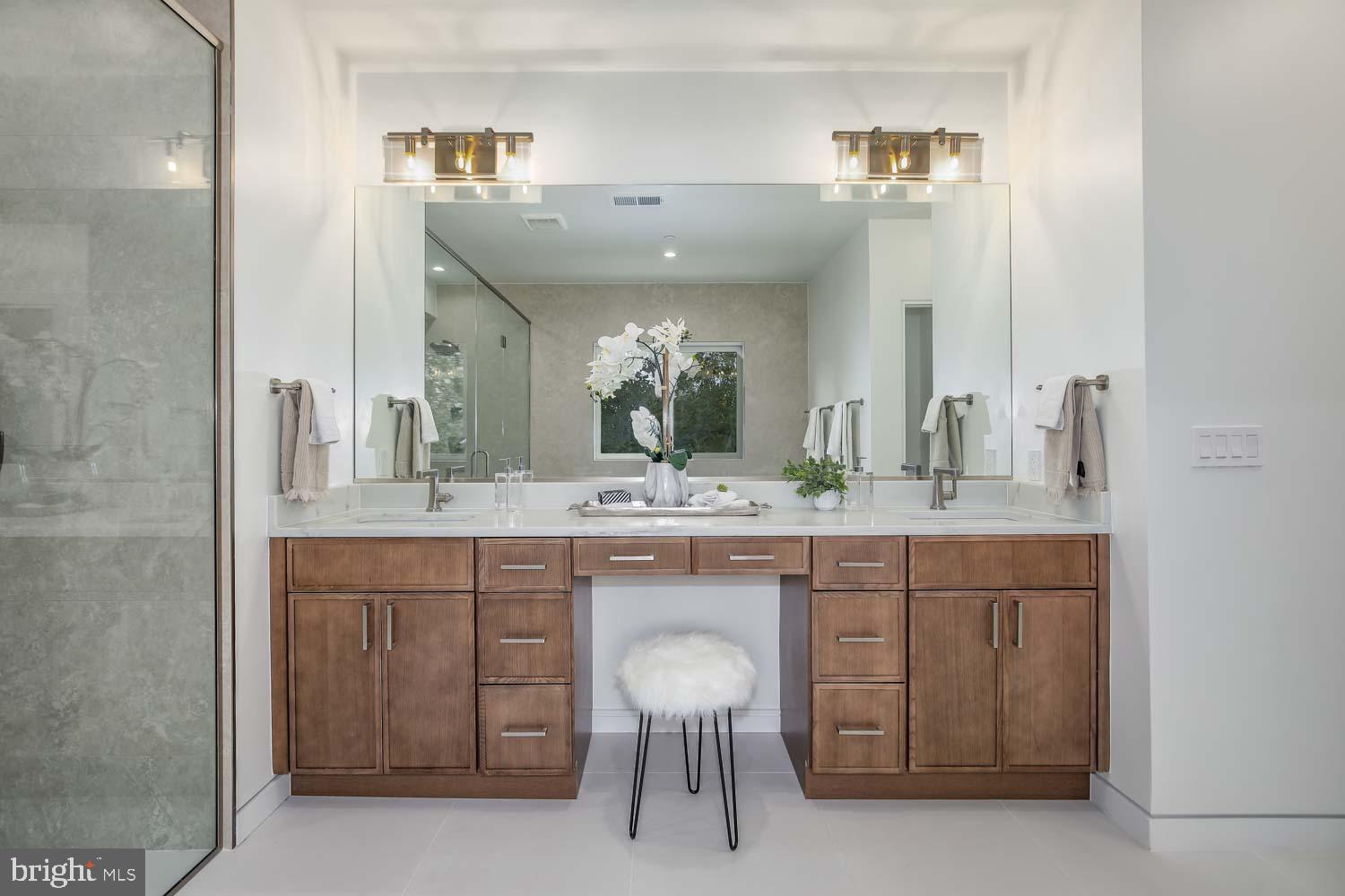 5205 Sangamore Road Bethesda, MD 20816 - Photo 25 of 72