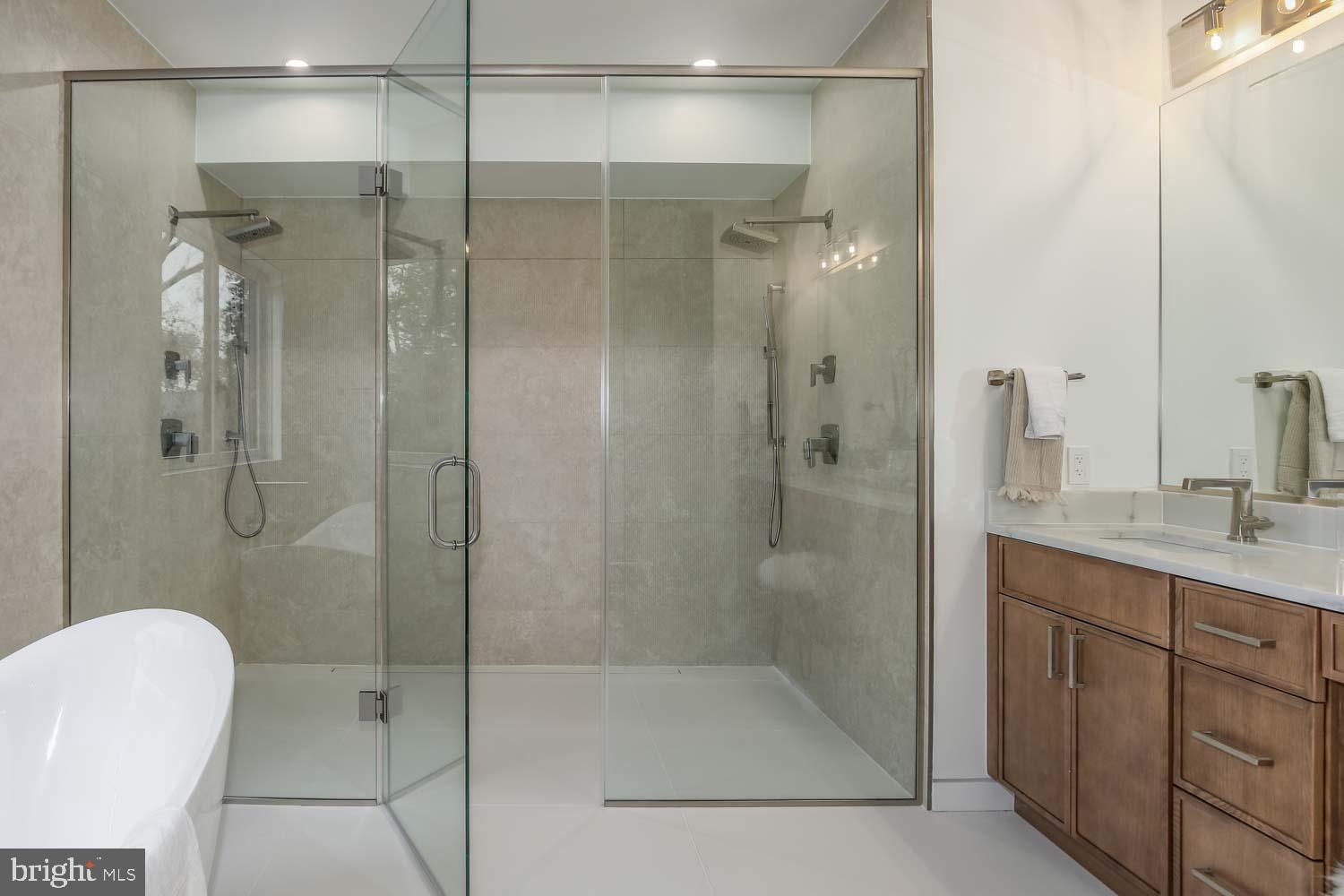 5205 Sangamore Road Bethesda, MD 20816 - Photo 27 of 72