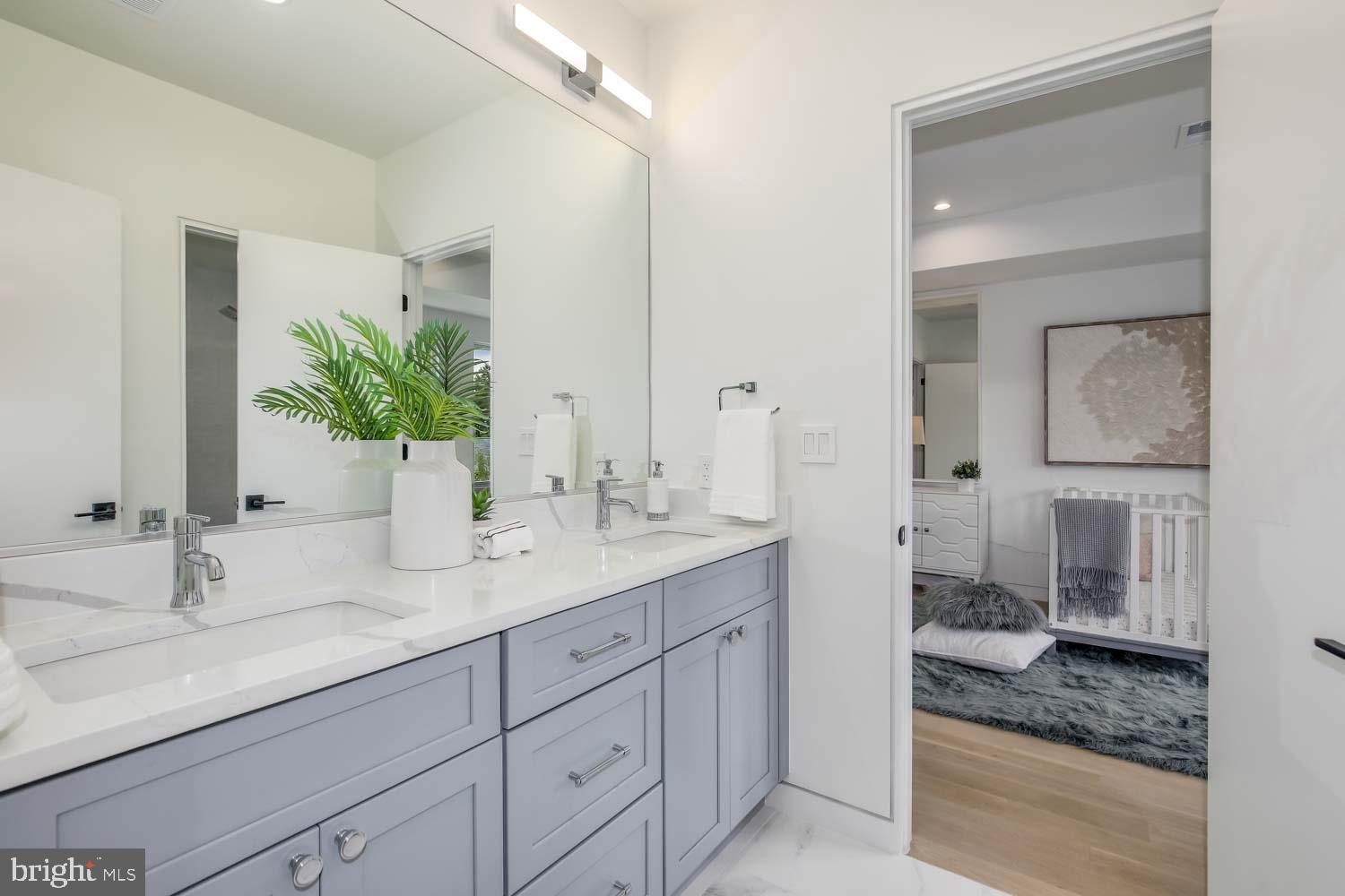 5205 Sangamore Road Bethesda, MD 20816 - Photo 32 of 72