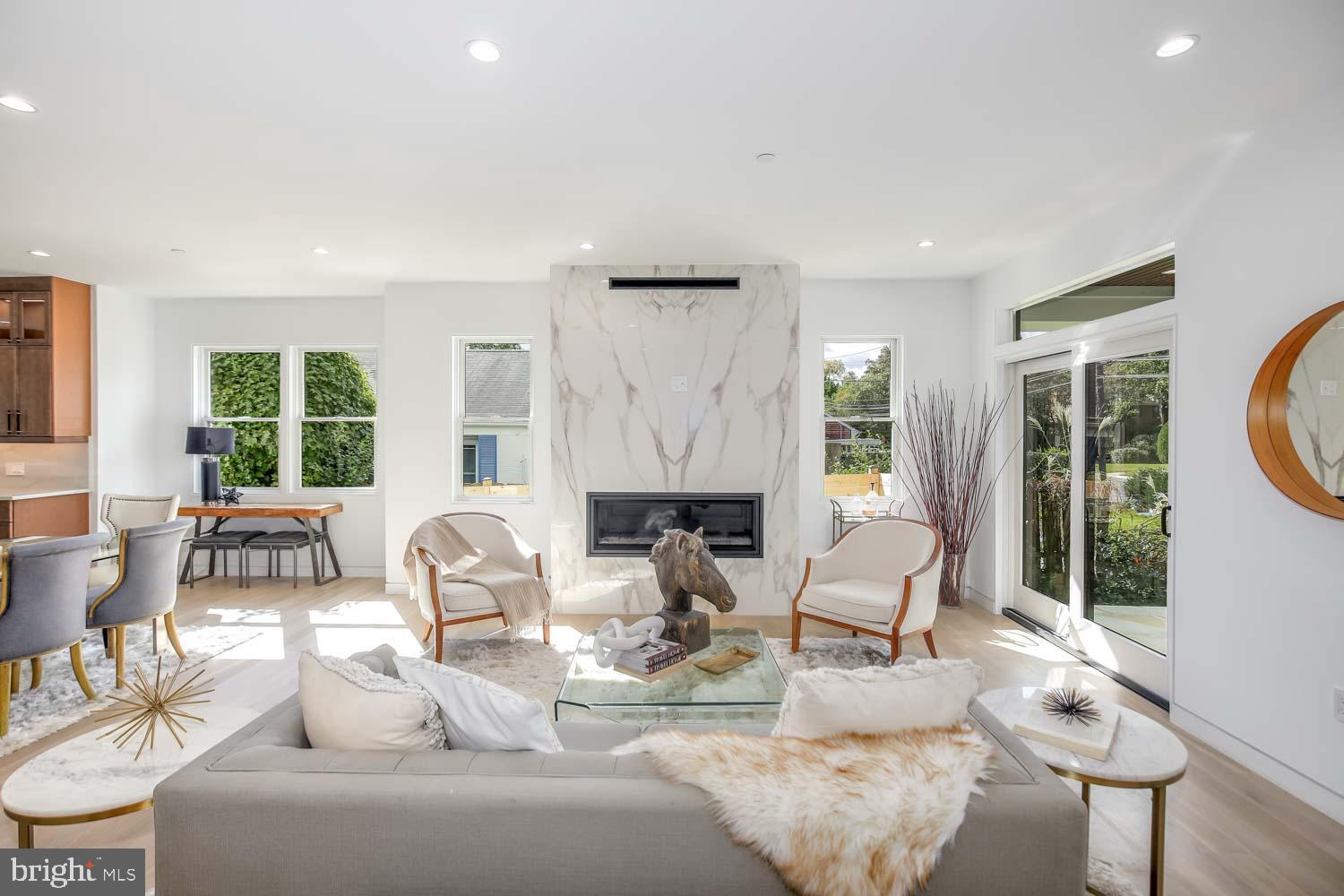 5205 Sangamore Road Bethesda, MD 20816 - Photo 4 of 72