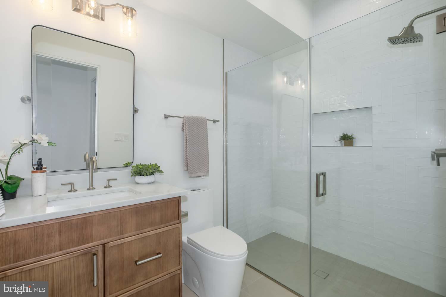 5205 Sangamore Road Bethesda, MD 20816 - Photo 41 of 72