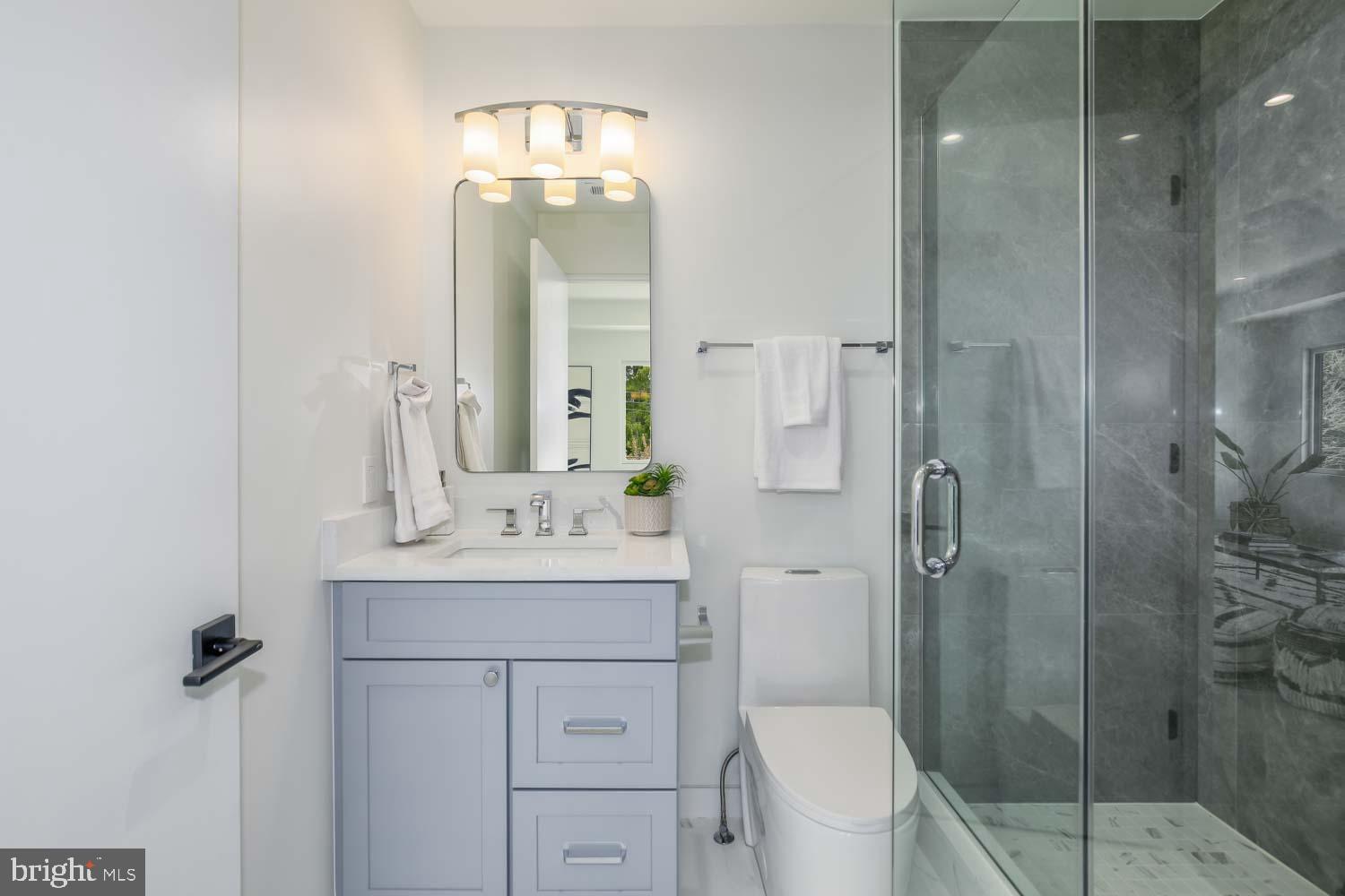 5205 Sangamore Road Bethesda, MD 20816 - Photo 47 of 72