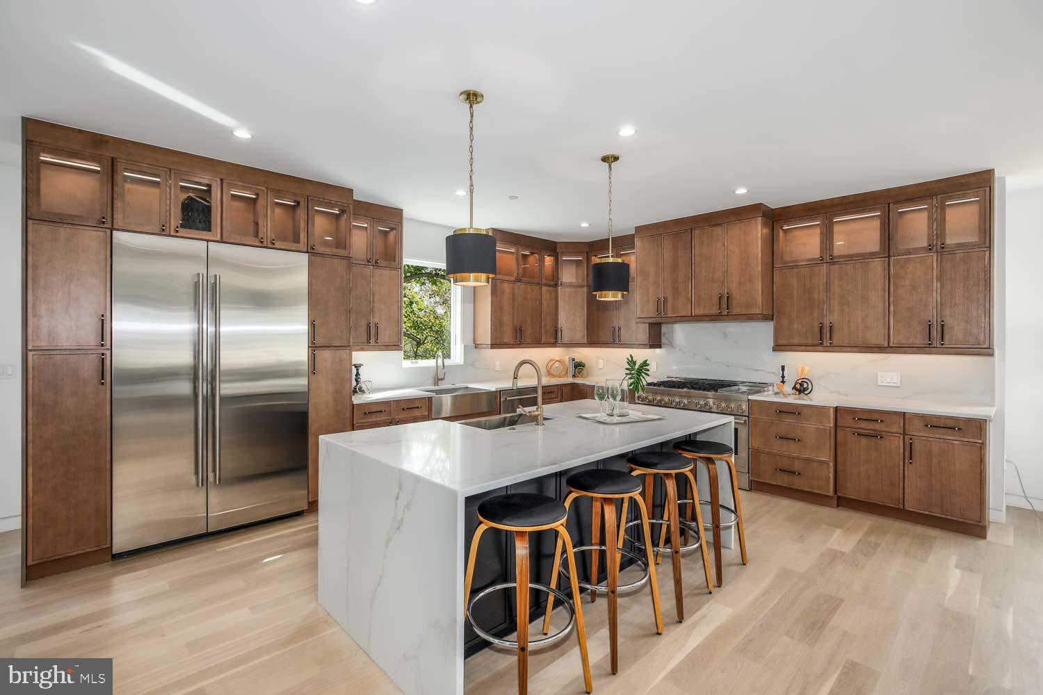 5205 Sangamore Road Bethesda, MD 20816 - Photo 9 of 72