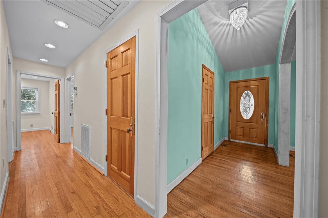 204 Blue Ridge Drive Clemson, SC 29631 - Photo 2 of 49