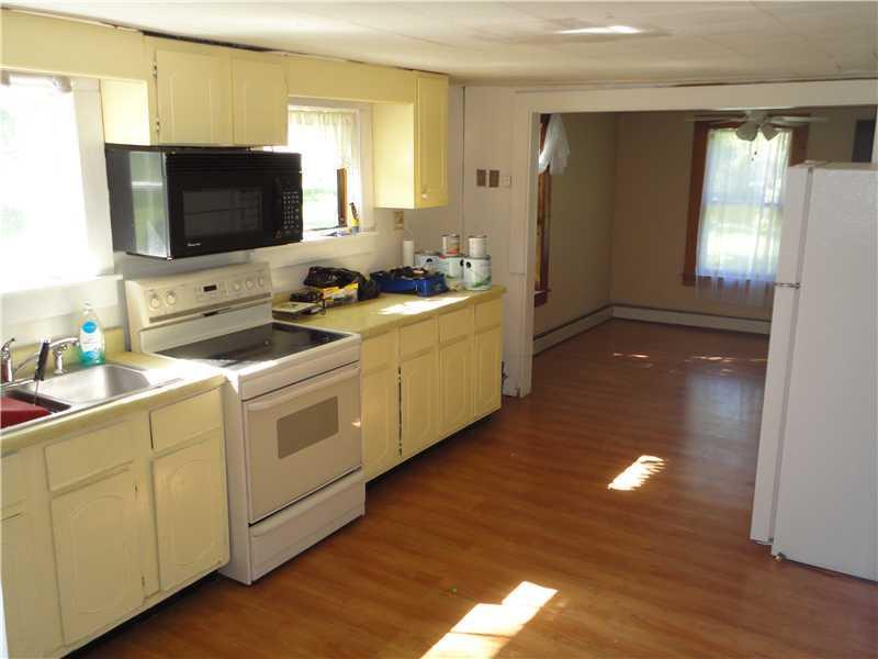 10 Marina Road Hampden, ME 04444 - Photo 10 of 18 Kitchen.
