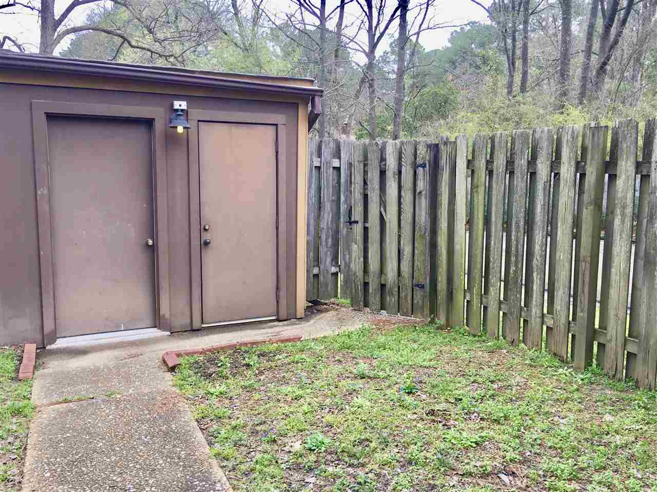 1255 East County Line Road, Unit A1 Jackson, MS 39211 - Photo 4 of 33 Photo 4