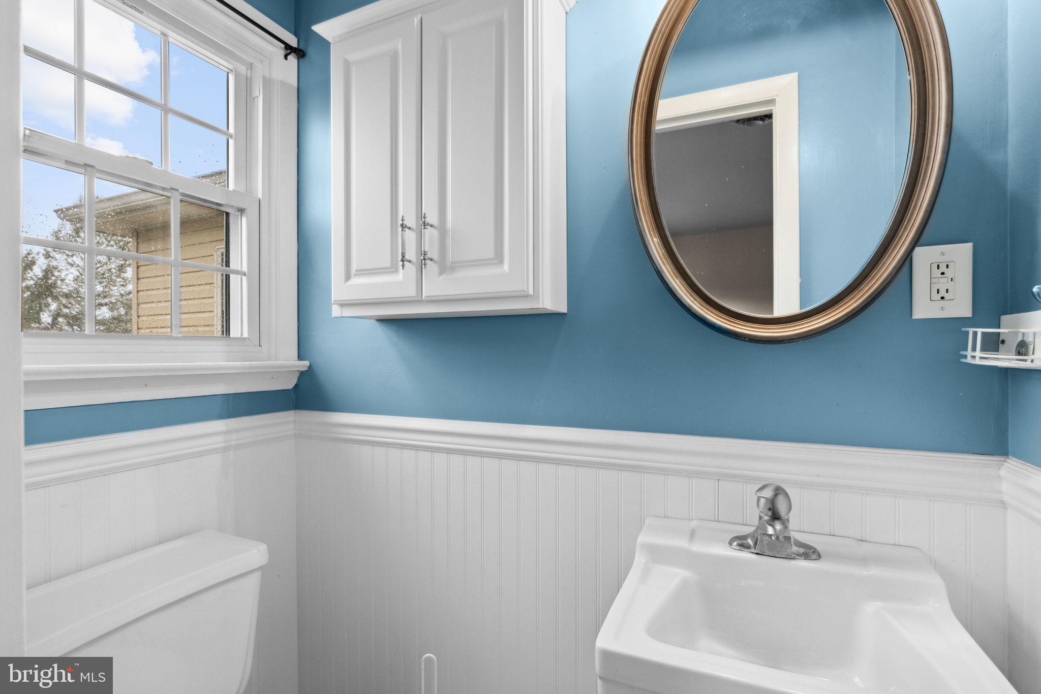 570 Blue Lake Road Denver, PA 17517 - Photo 25 of 50 Primary Bedroom En Suite