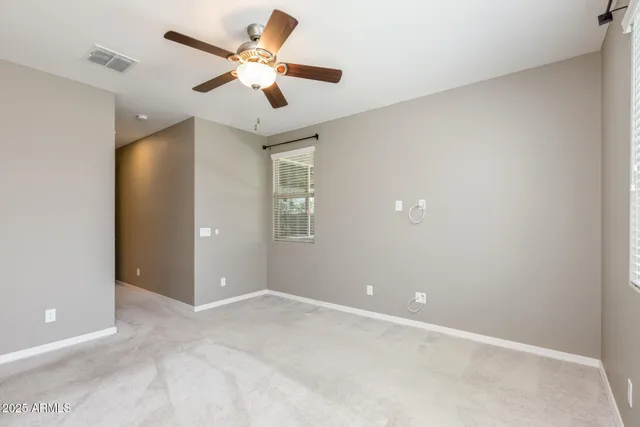 en view of an empty room