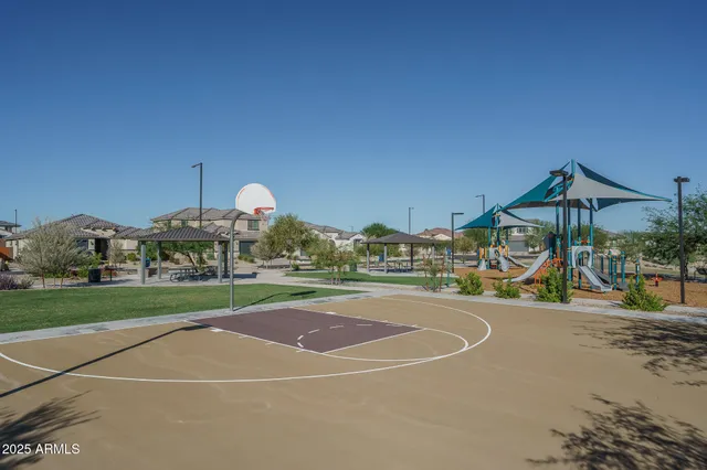 a view of a basketball court