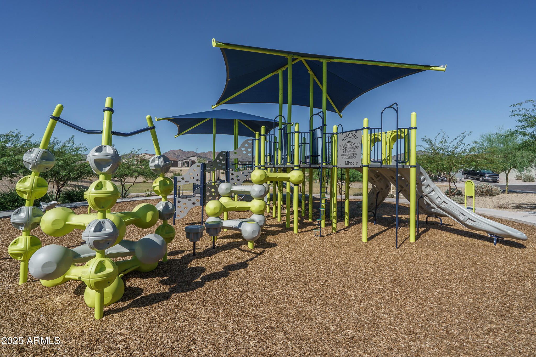 20673 East Canary Way Queen Creek, AZ 85142 - Photo 32 of 36 F) COMMUNITY