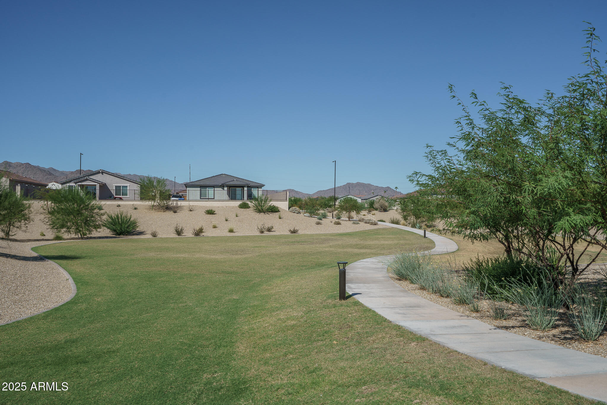 20673 East Canary Way Queen Creek, AZ 85142 - Photo 33 of 36 G) COMMUNITY