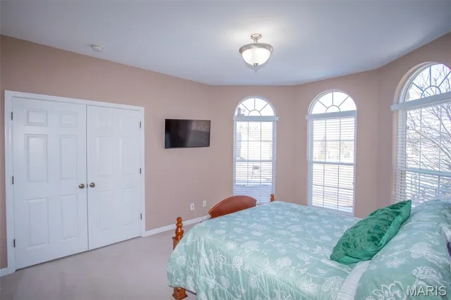 $380,000 | 169 Blue Water Drive, St. Peters, MO 63366