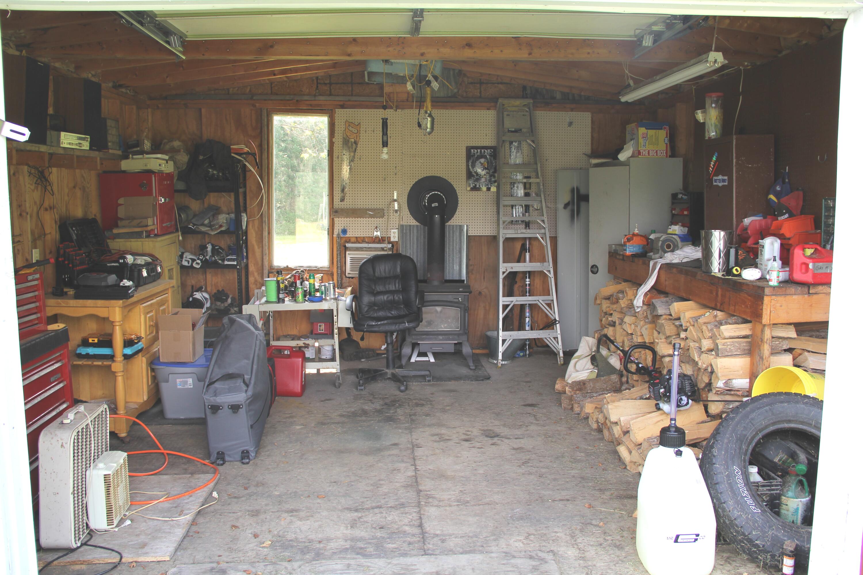 1259 East Madison Road Madison, ME 04950 - Photo 9 of 24 IMG_9421