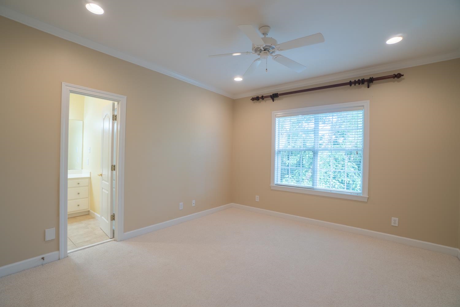 9073 Timbercreek Boulevard Daphne, AL 36527 - Photo 32 of 50