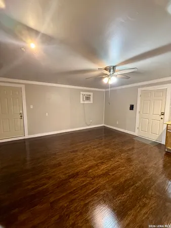 $1,200 | 810 Haggin Street, San Antonio, TX 78210