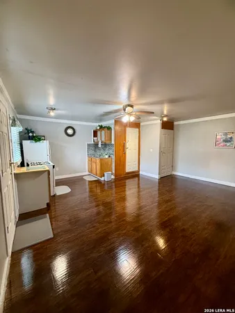 $1,200 | 810 Haggin Street, San Antonio, TX 78210