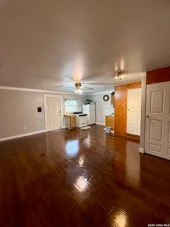 $1,200 | 810 Haggin Street, San Antonio, TX 78210