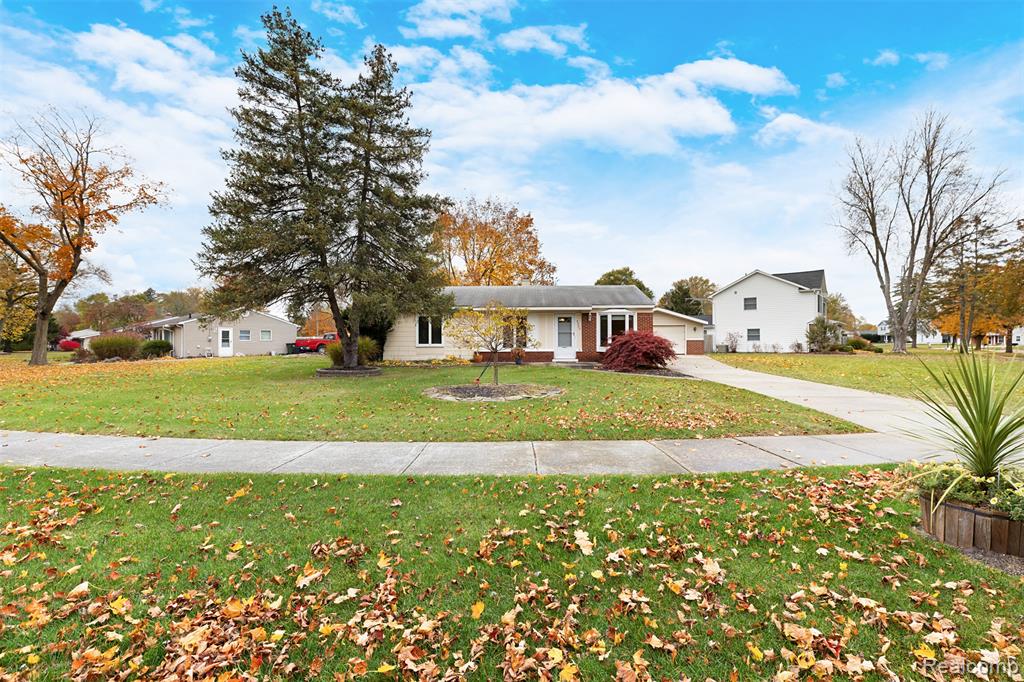 3282 Avon Manor Road Rochester Hills, MI 48307 - Photo 1 of 29