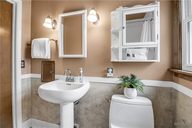 $219,900 | 197 Evergreen Place, Cheektowaga, NY 14225