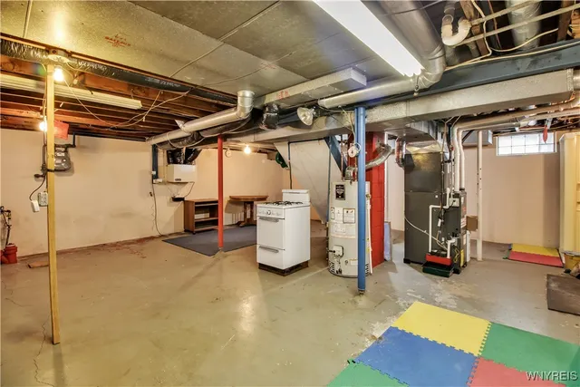 $219,900 | 197 Evergreen Place, Cheektowaga, NY 14225