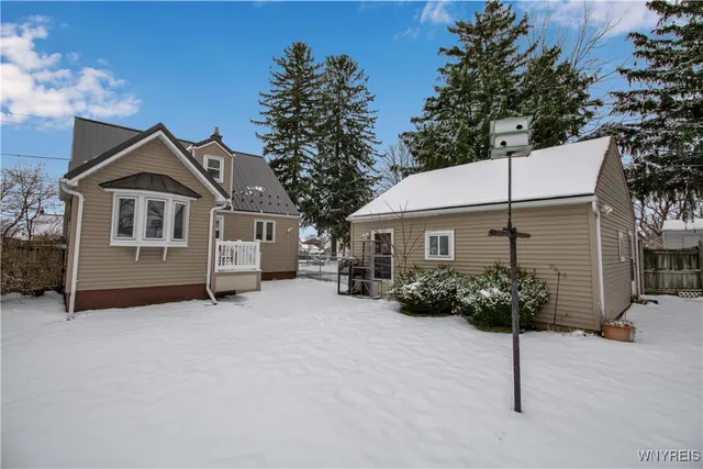 $219,900 | 197 Evergreen Place, Cheektowaga, NY 14225