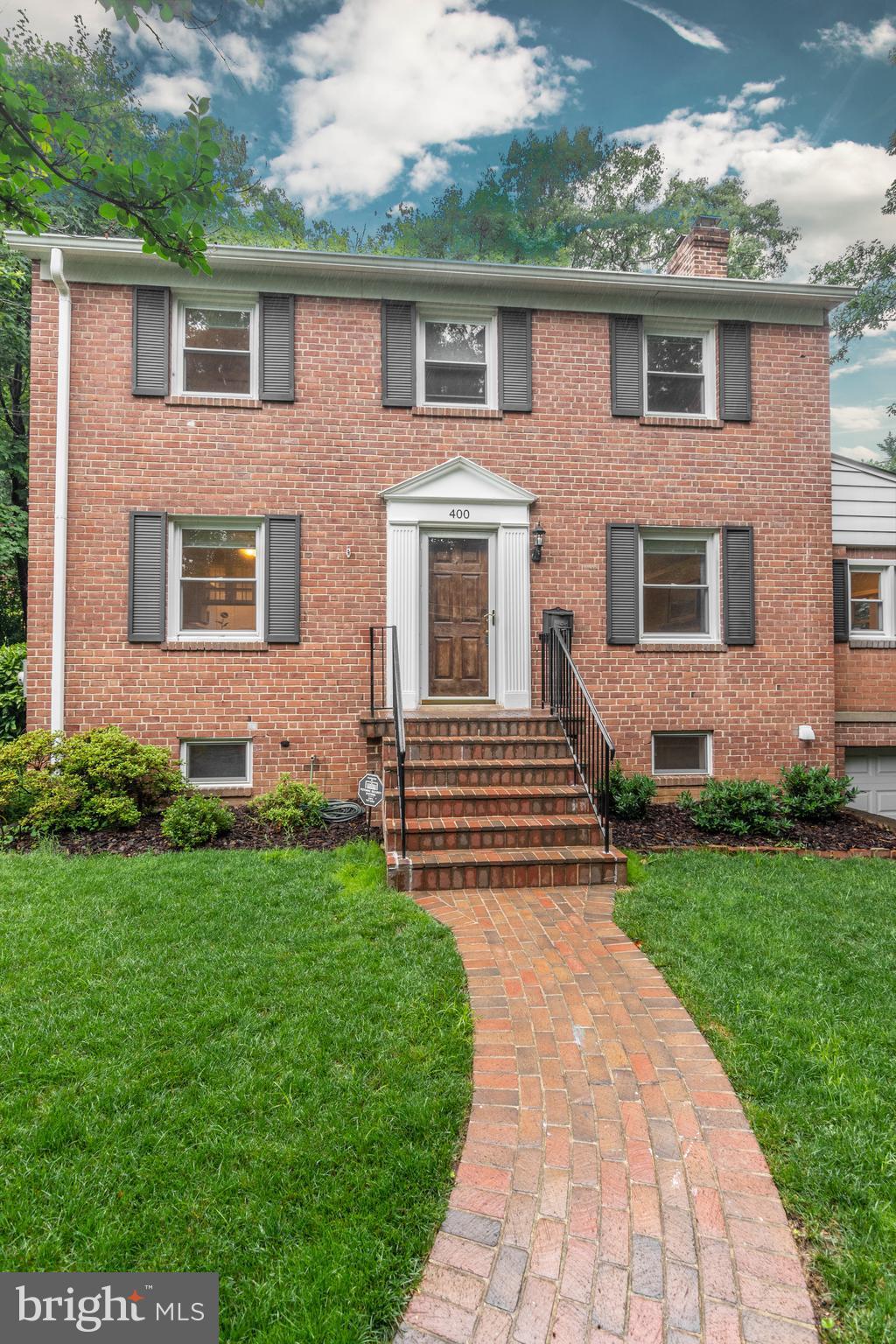 Charming 3 level center hall colonial - updated!