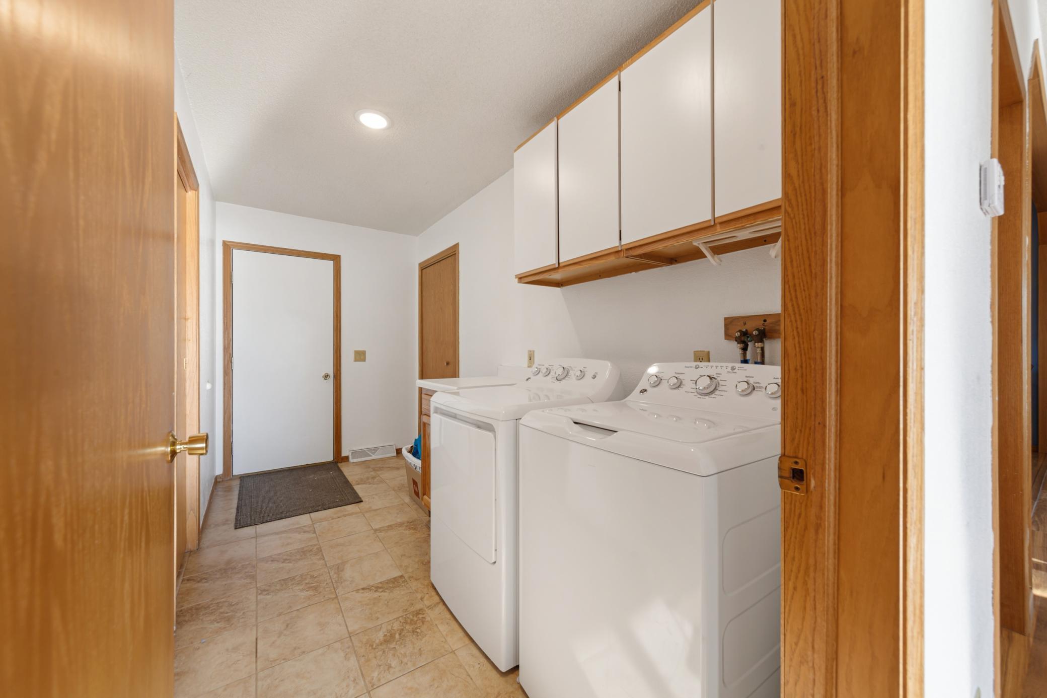 46916 Glens Beach Road Waterville, MN 56096 - Photo 27 of 37 Gallery Image 27
