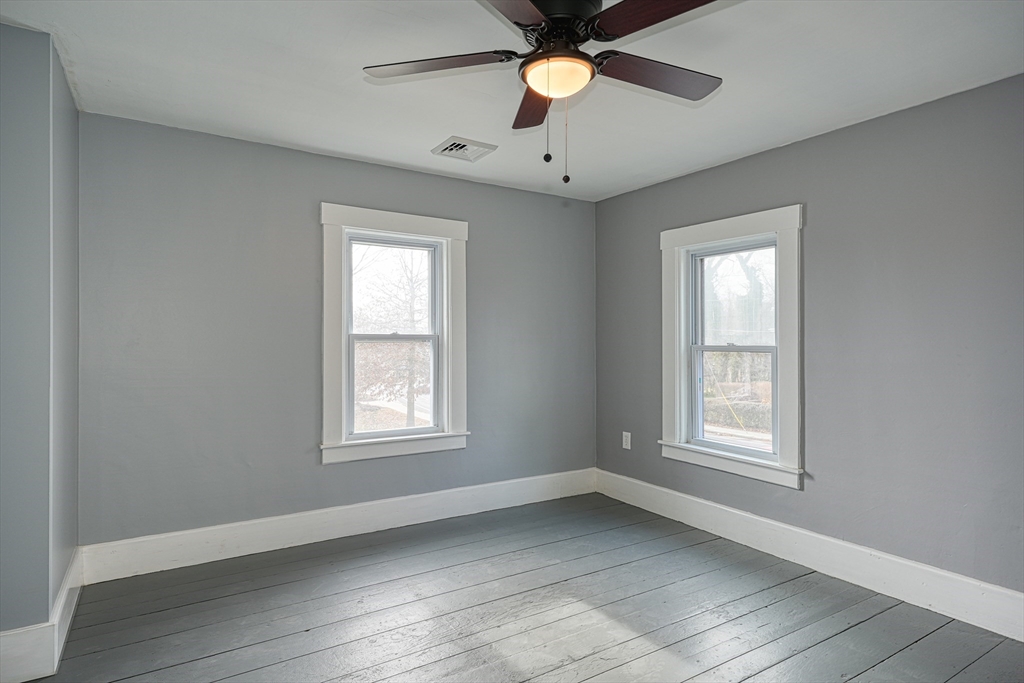 52 Concord Road Billerica, MA 01821 - Photo 28 of 40 Gallery Image 28