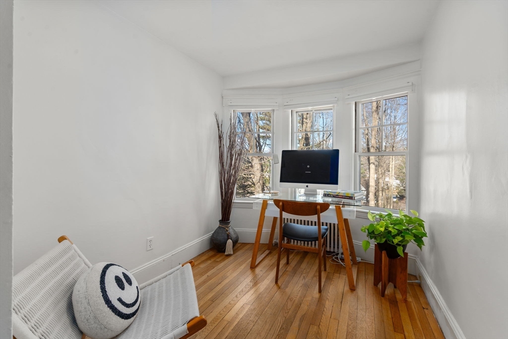 12 Wareland Road Wellesley, MA 02481 - Photo 18 of 31