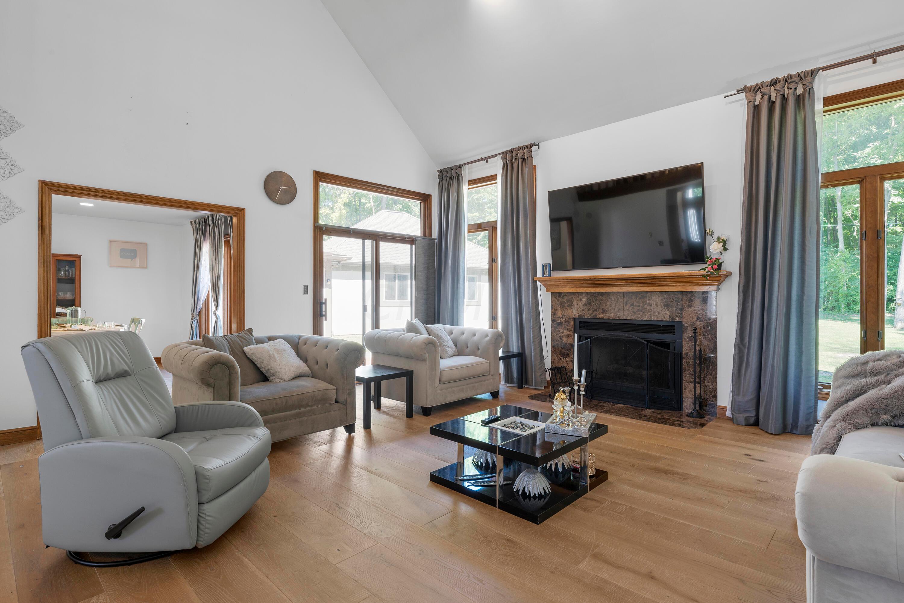 7055 Riverside Drive Powell, OH 43065 - Photo 13 of 32 MAR_8013