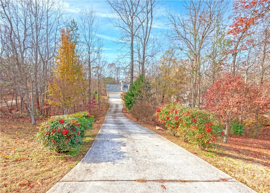 149 Candlestick Drive Hull, GA 30646 - Photo 2 of 30