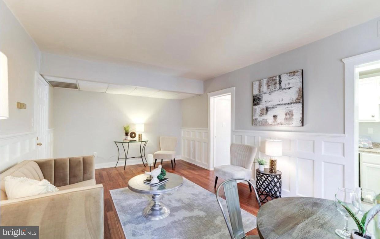 1742 North Rhodes Street, Unit 5304 Arlington, VA 22201 - Photo 2 of 9