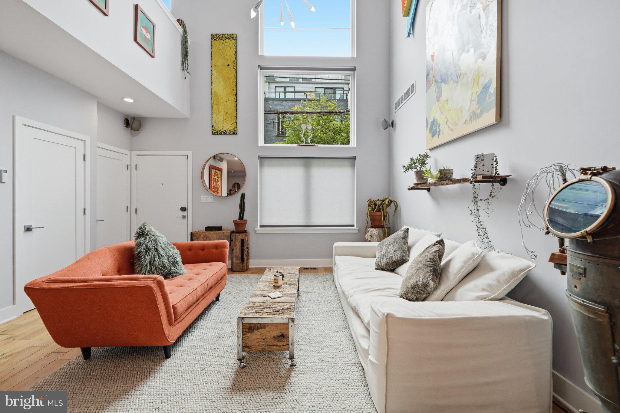 237 West Thompson Street Philadelphia, PA 19122 - Photo 7 of 35 Bright and airy urban retreat.