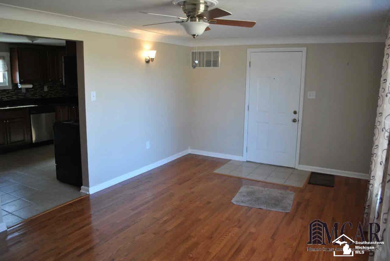 45 West Erie Road Temperance, MI 48182 - Photo 6 of 17