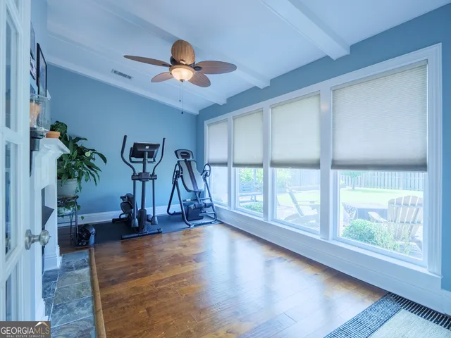 a view of a tennis court