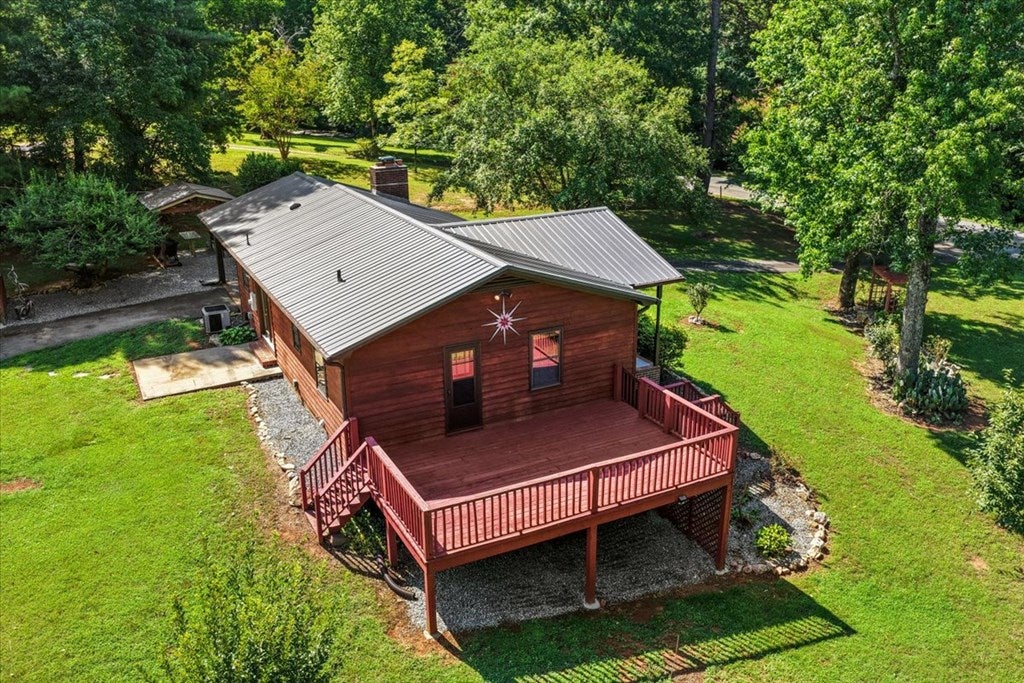 1055 South Terry's Bridge Road Scottsburg, VA 24589 - Photo 8 of 41 Left side of the house - deck