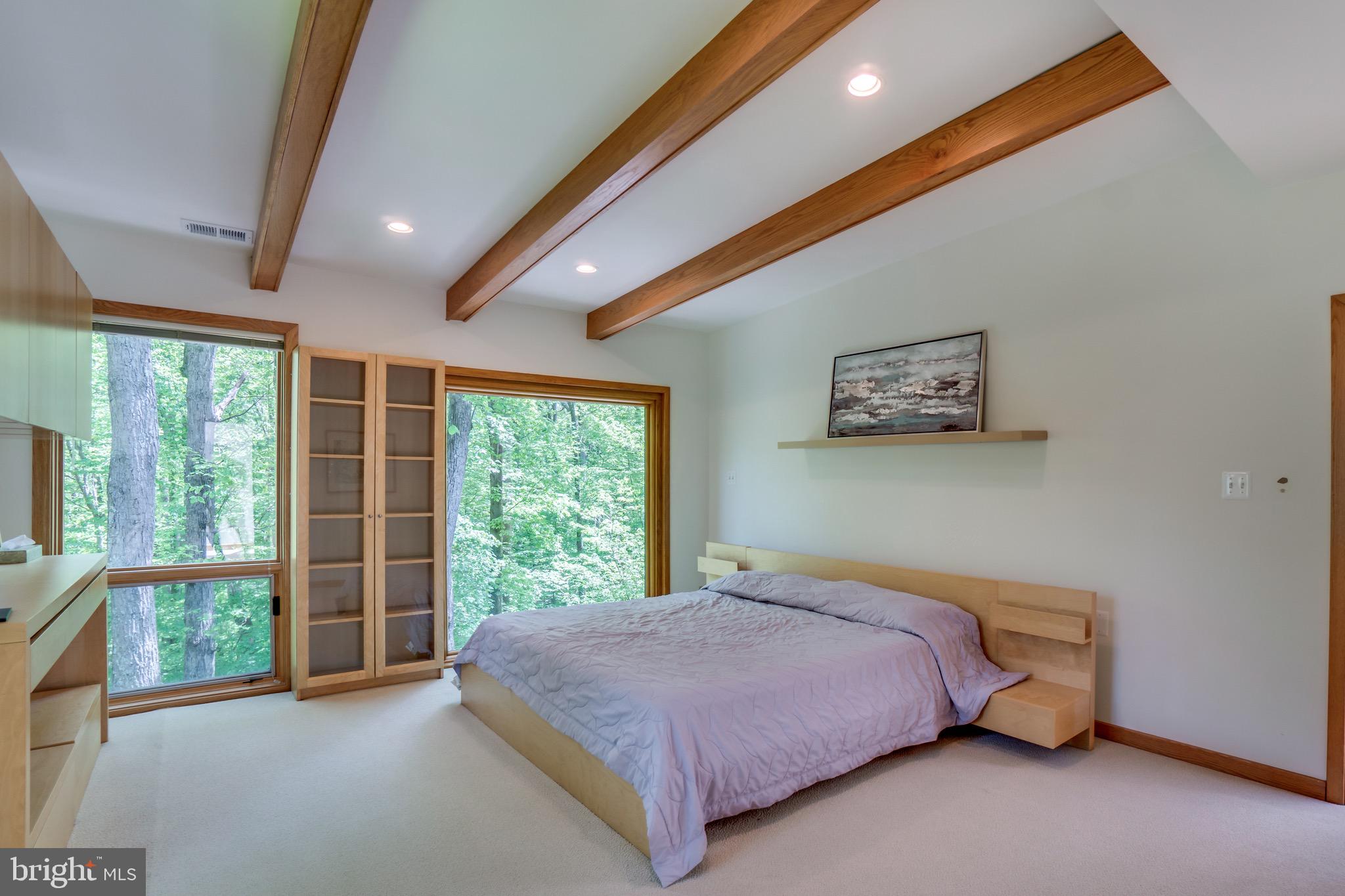 635 Potomac River Road McLean, VA 22102 - Photo 23 of 46 Gallery Image 23