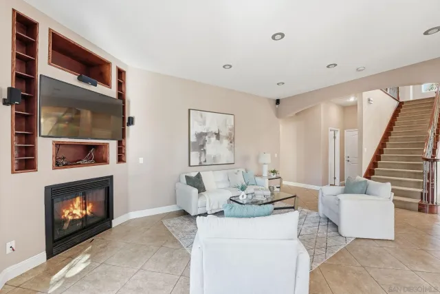 $1,850,000 | 11479 Duenda Road, San Diego, CA 92127