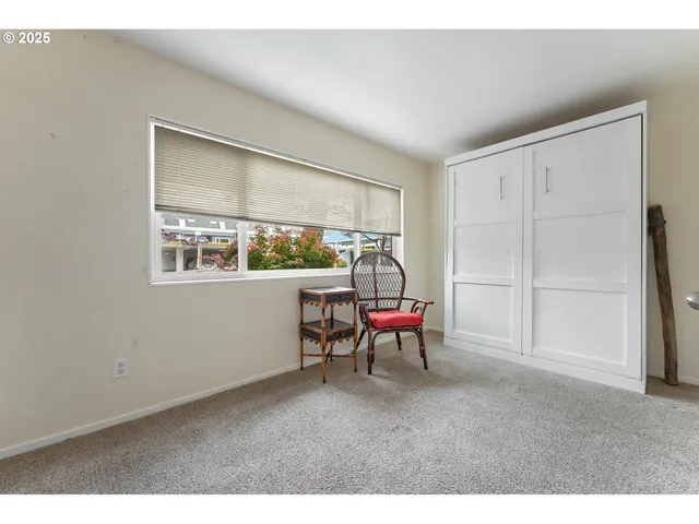 $299,000 | 198 North Hayden Bay Drive, Portland, OR 97217