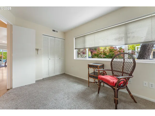 $299,000 | 198 North Hayden Bay Drive, Portland, OR 97217