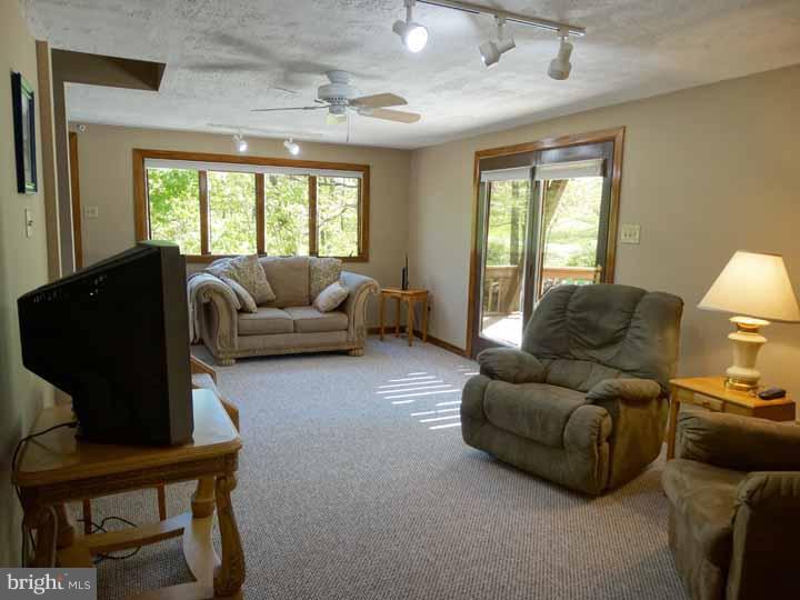 1824 Rickerts Road Perkasie, PA 18944 - Photo 10 of 22