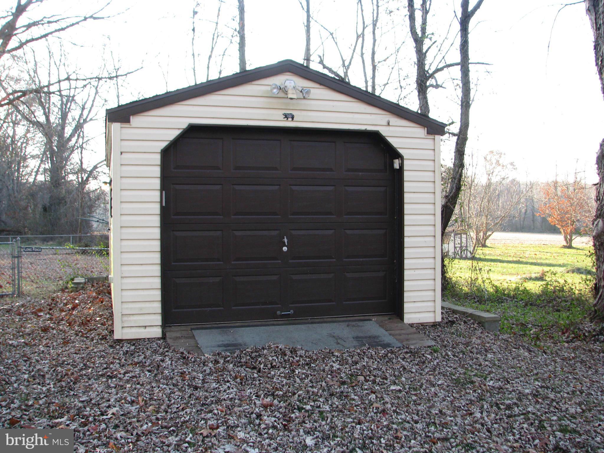 3417 James Run Road Aberdeen, MD 21001 - Photo 6 of 12 Exterior (General)