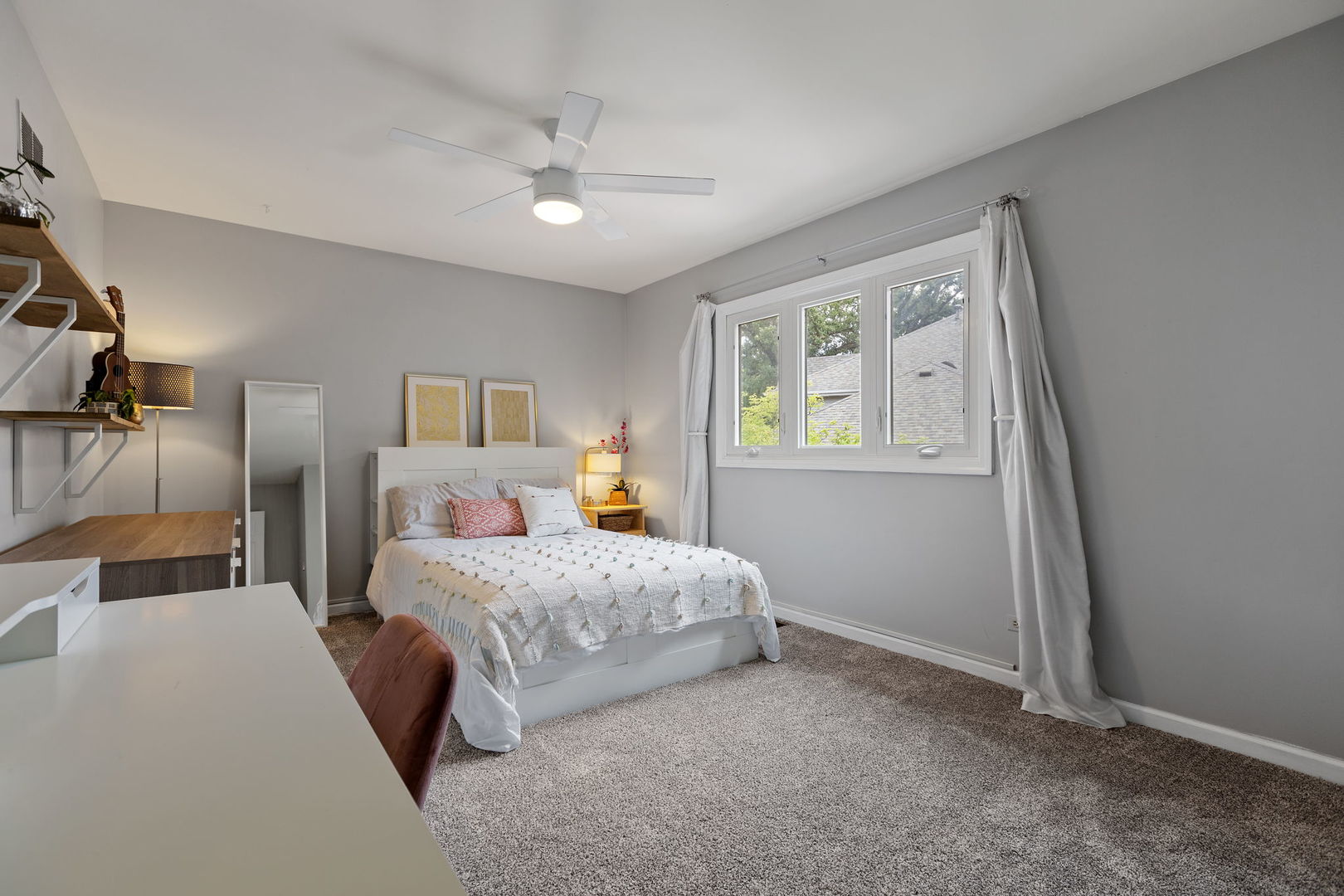 910 Lehigh Circle Naperville, IL 60565 - Photo 27 of 36