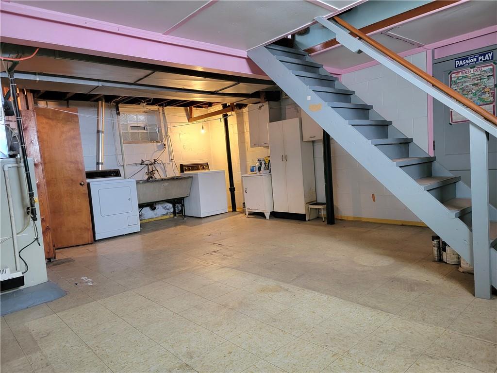 822 Railroad Street McKees Rocks, PA 15136 - Photo 17 of 25 Gallery Image 17