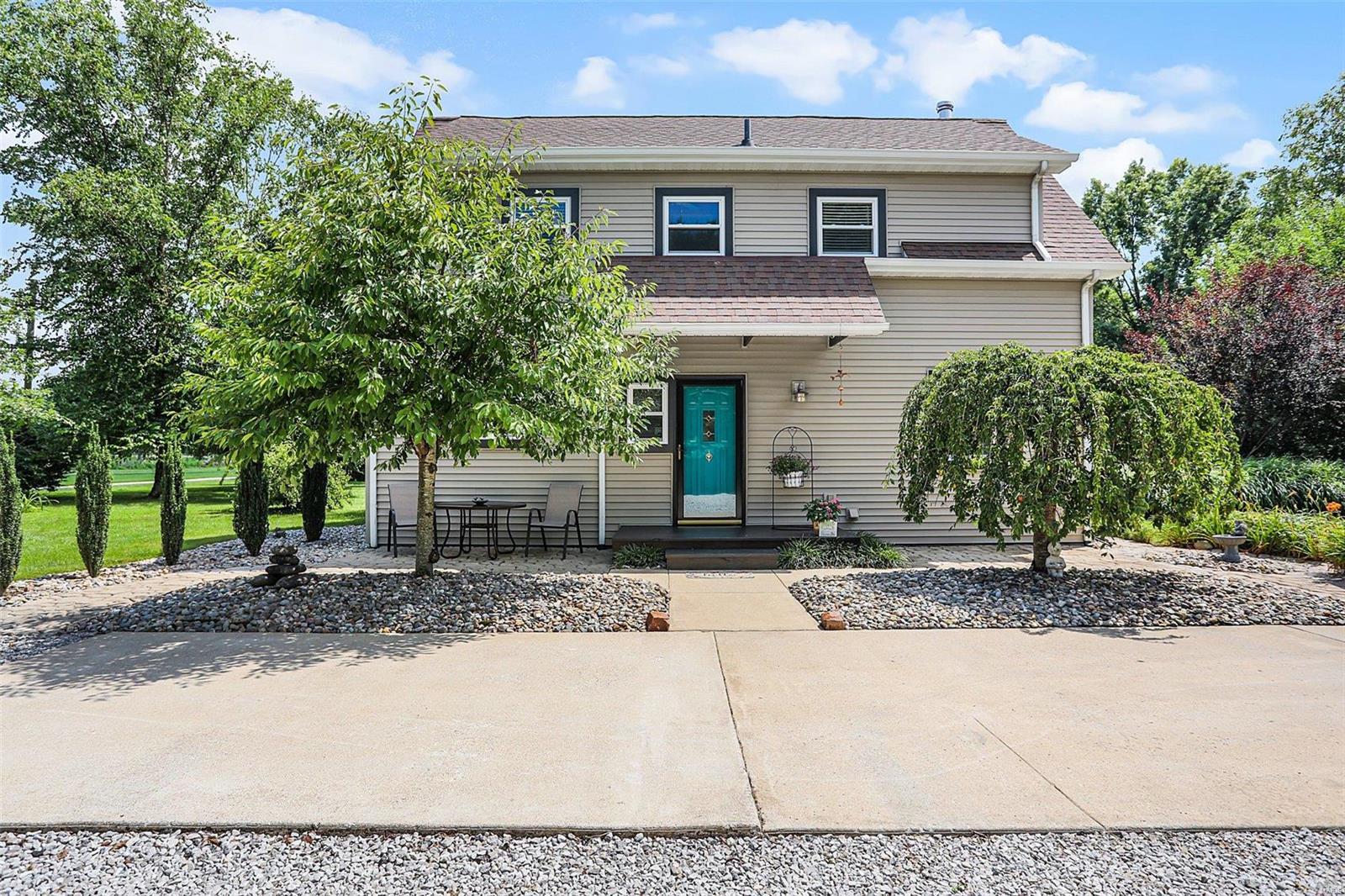 7427 Pin Oak Road Edwardsville, IL 62025 - Photo 1 of 39