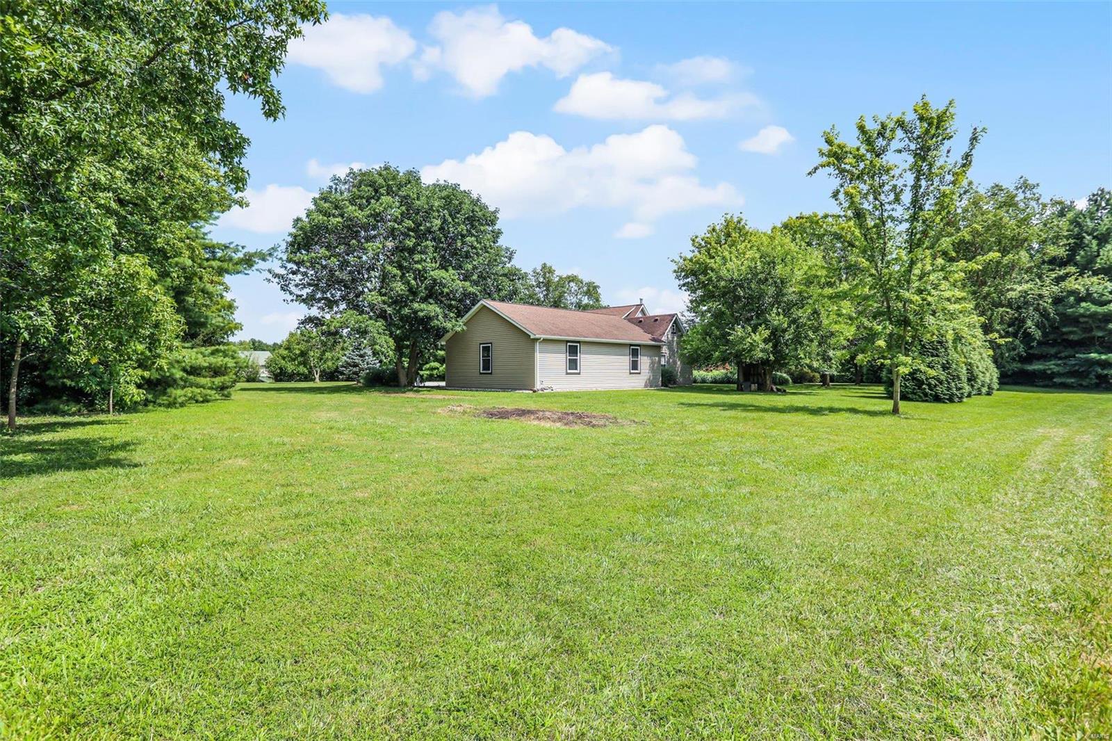 7427 Pin Oak Road Edwardsville, IL 62025 - Photo 38 of 39