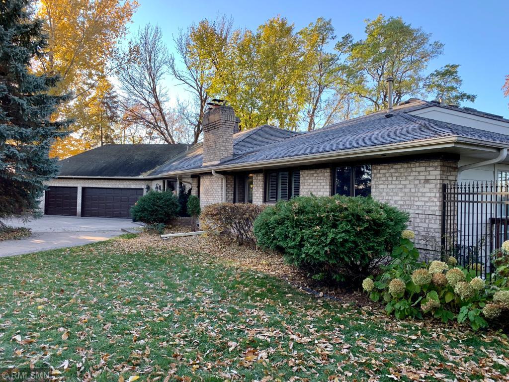 167 Gleahaven Road Wayzata, MN 55391 - Photo 1 of 18 Gallery Image 1